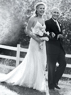 Γάμος Day Details: Rebecca Romijn & Jerry O'Connell