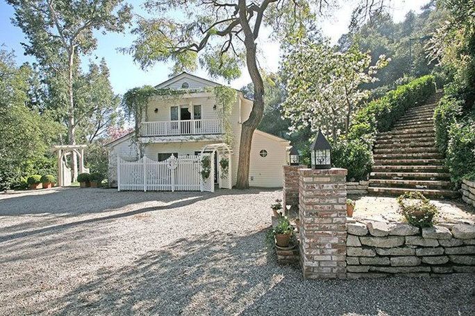 Beverly Hills Cottage 