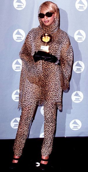 Дева Мария J. Blige - Wild Grammys Looks