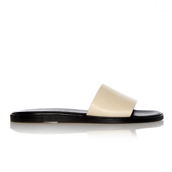 жена by Common Projects sandals