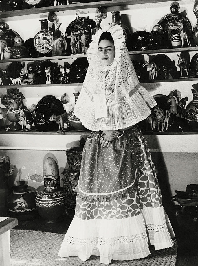 Φρίντα Kahlo Book - LEAD