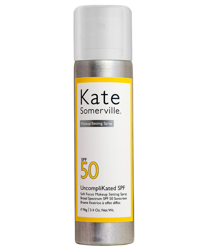 Кейт Somerville Uncomplikated SPF Soft Focus Makeup Setting Spray Broad Spectrum SPF 50 Sunscreen