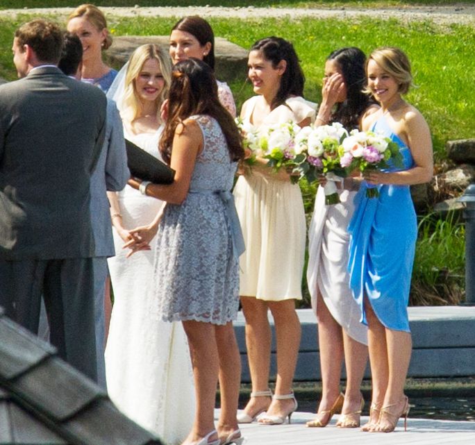 Рейчъл McAdams Attends Sister's Wedding In Canada