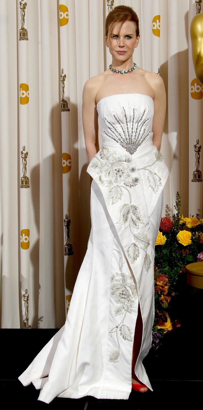 в Dior Haute Couture at the Oscars (2011) 