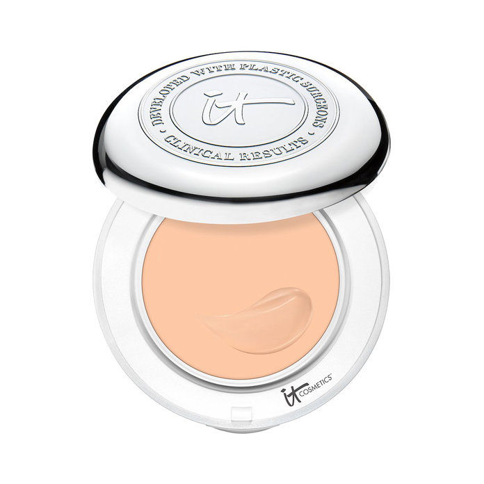 То Cosmetics Confidence In A Compact With SPF 50+