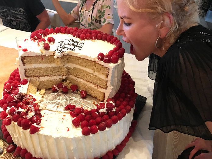 Никол Kidman - Birthday - Cake - Embed