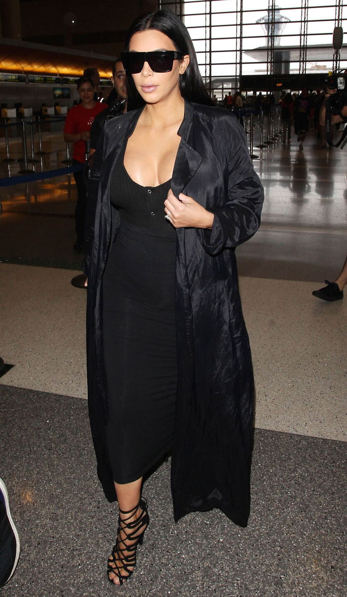 Ким Kardashian Los Angeles Sighting July 19, 2015