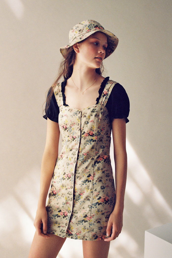 Лора Ashley & UO Button-Front Mini Dress