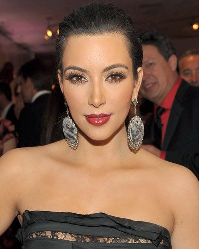Ким Kardashian - 25 Stars in Red Lipstick - Red Lips