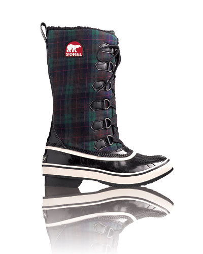 Sorel - Our Favorite Fall Boots - Fall Accessories