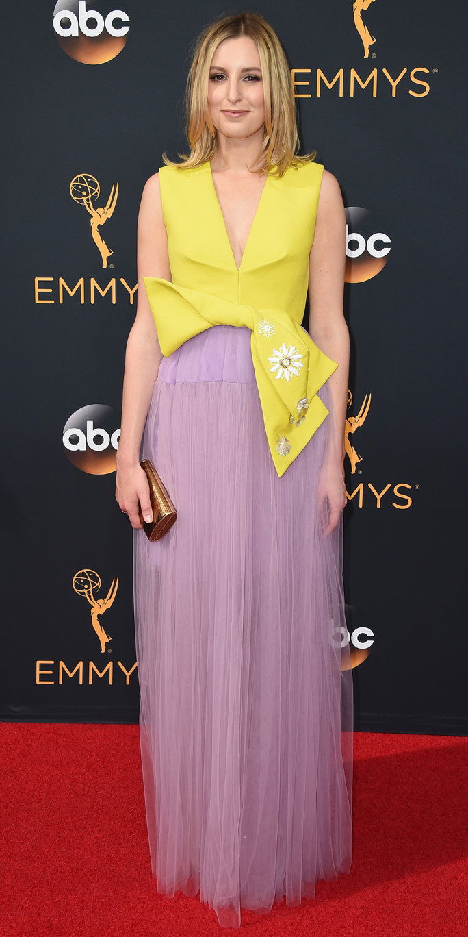 Λαούρα Carmichael arrives at the 68th Primetime Emmy Awards on Sunday, Sept. 18, 2016, at the Microsoft Theater in Los Angeles. (Photo by Jordan Strauss/Invision/AP)