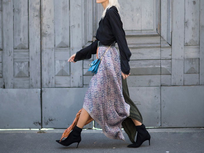 witchy boots street style