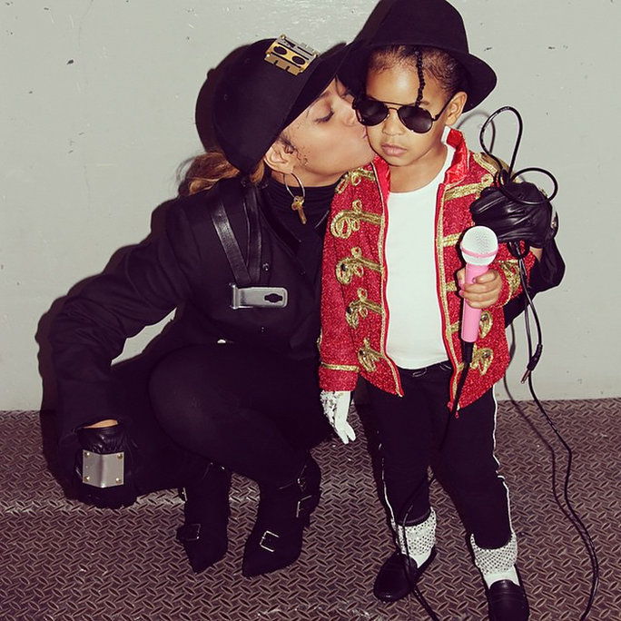 БИОНСЕ AND BLUE IVY CARTER