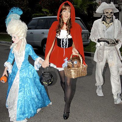 Καίτη Beckinsale as Little Red Riding Hood - Stars in Halloween Costumes