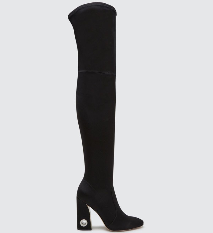 Една over-the-knee boot that adds sex-appeal by Dolce Vita