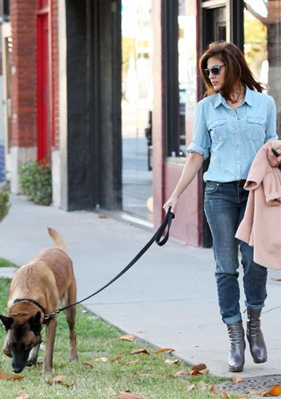 Eva Mendes Dog Walking