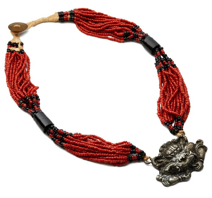Πολλαπλή δέσμη Beaded Necklace with Pendant