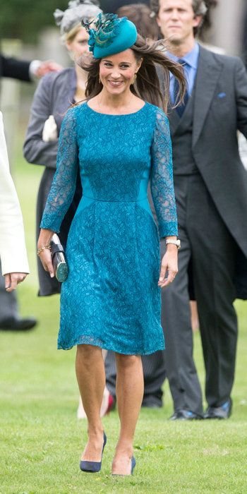 Pippa Best Outfits - teal lace dress