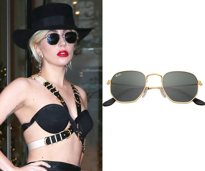 дама Gaga in Ray-Ban sunglasses 