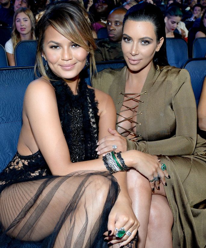 Криси Teigen and Kim Kardashian West