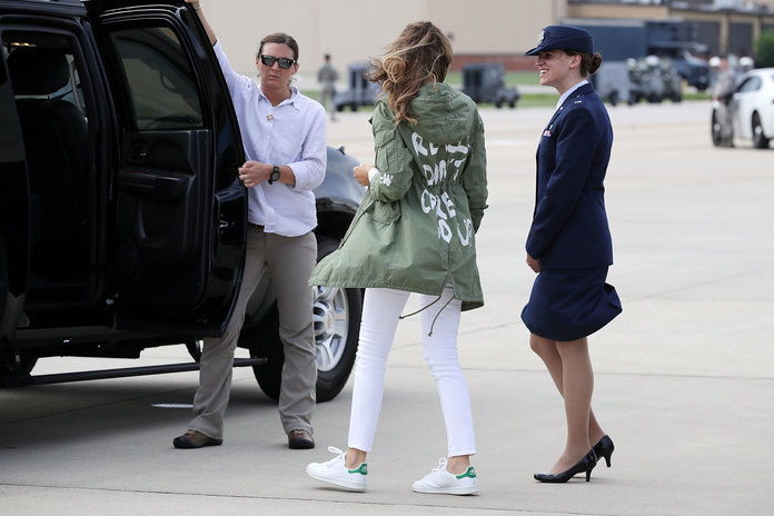 първи Lady Melania Trump Visits Immigrant Detention Center On U.S. Border