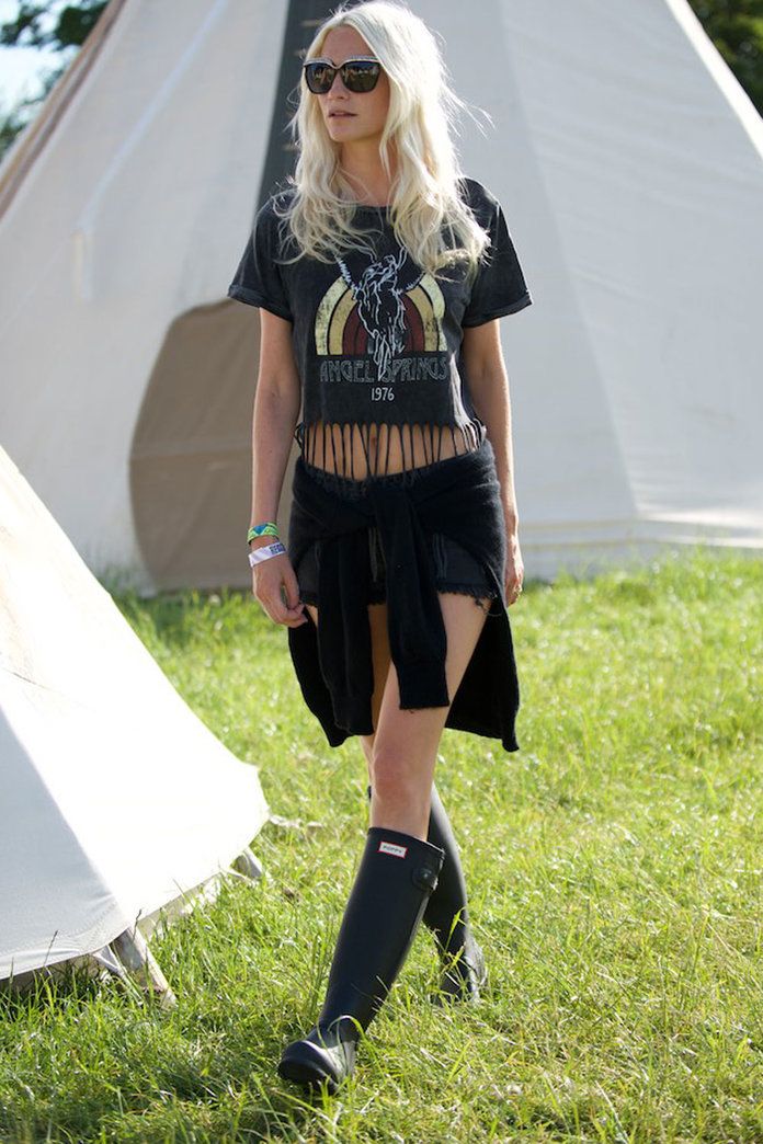 мак Delevingne At Glastonbury Festival 2015 